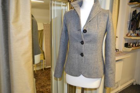 women's suit tailoring